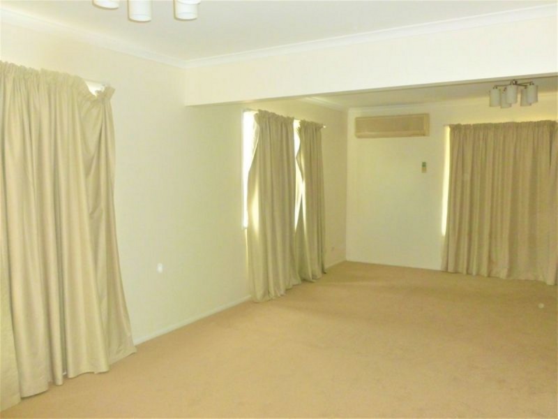 20 Cotter Crescent, Riverhills QLD 4074