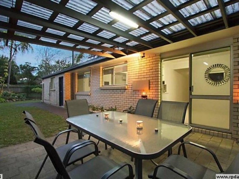 20 Woggle Street, Jamboree Heights QLD 4074