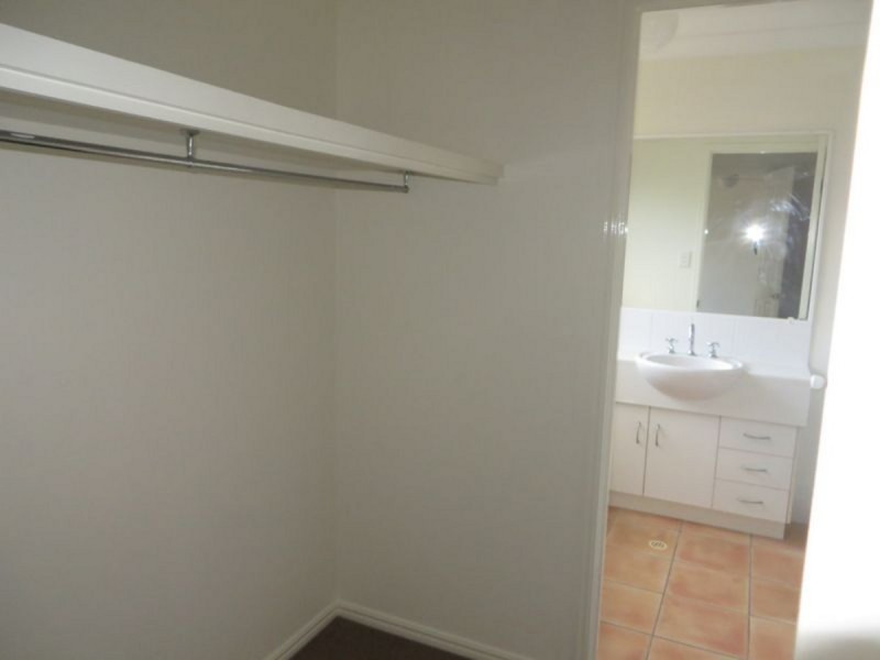9 Boyland Street, Seventeen Mile Rocks QLD 4073
