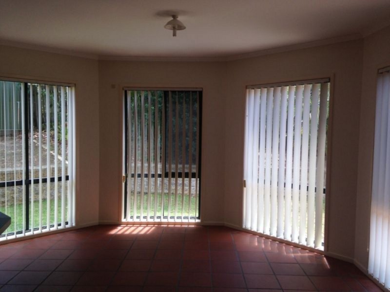 20 Angus Street, Sinnamon Park QLD 4073