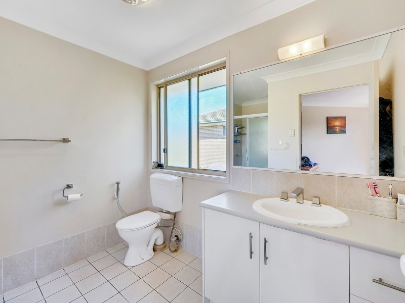 1 Kakadu Close, Riverhills QLD 4074