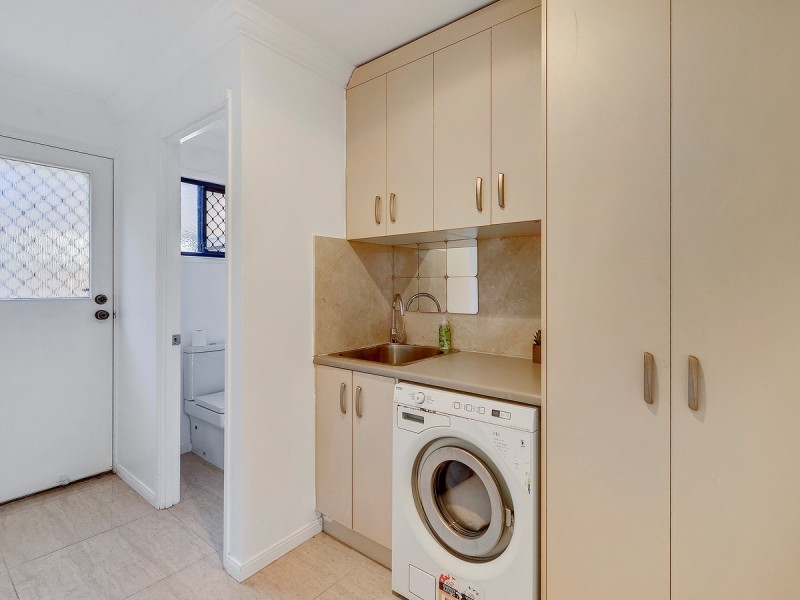 25/105 Oldfield Road, Sinnamon Park QLD 4073