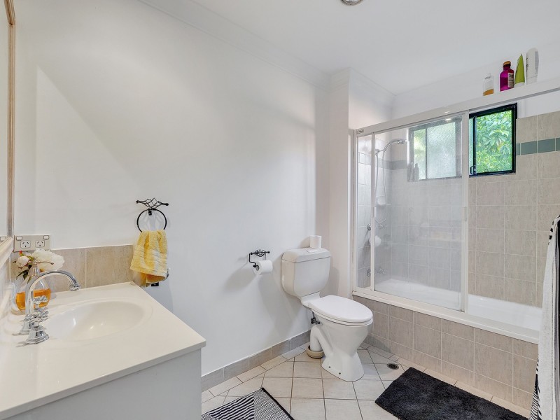25/105 Oldfield Road, Sinnamon Park QLD 4073