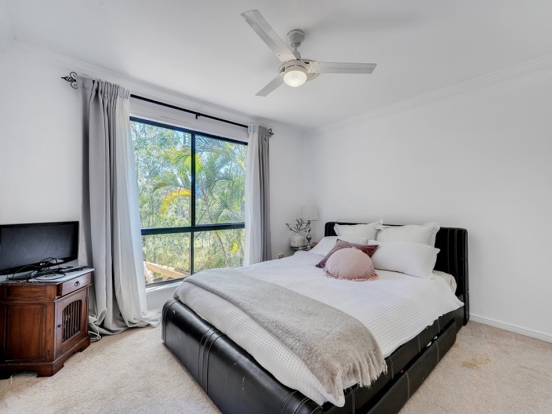 25/105 Oldfield Road, Sinnamon Park QLD 4073