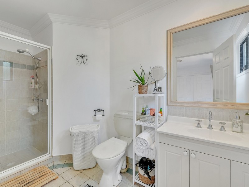 25/105 Oldfield Road, Sinnamon Park QLD 4073