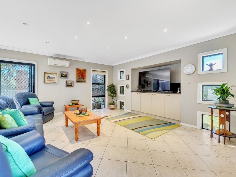 80 Sinnamon Road, Sinnamon Park QLD 4073