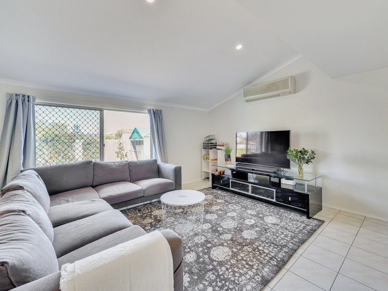 35 Kosciusko Street, Middle Park QLD 4074