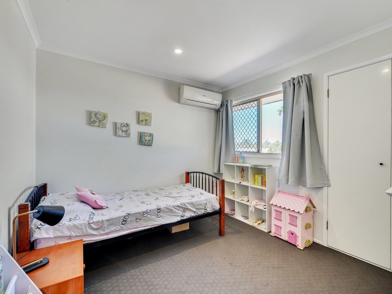 35 Kosciusko Street, Middle Park QLD 4074