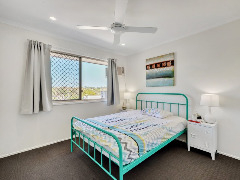 35 Kosciusko Street, Middle Park QLD 4074