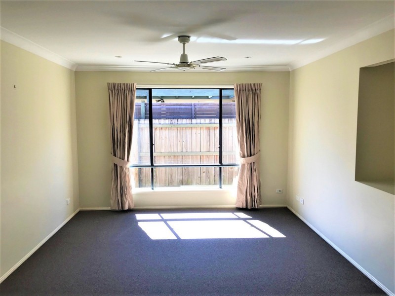 15 Harrison Crescent, Forest Lake QLD 4078