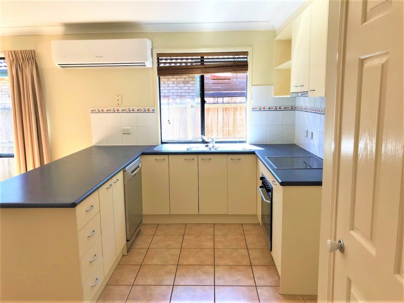 15 Harrison Crescent, Forest Lake QLD 4078