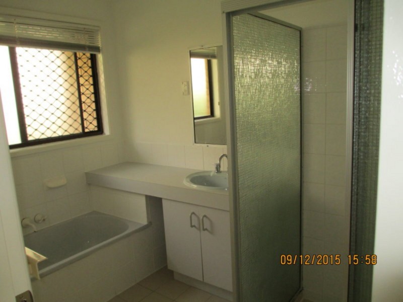 7 Sim Jue Court, Sinnamon Park QLD 4073