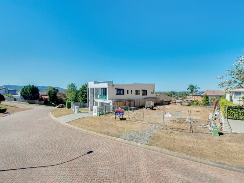 L2/6 Bowman Place, Mount Ommaney QLD 4074