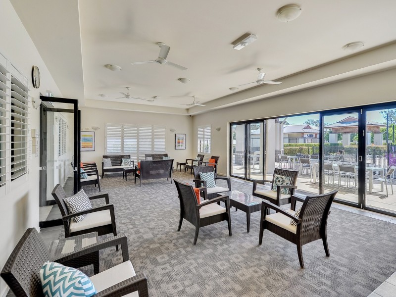 56 Greenway Circuit, Mount Ommaney QLD 4074