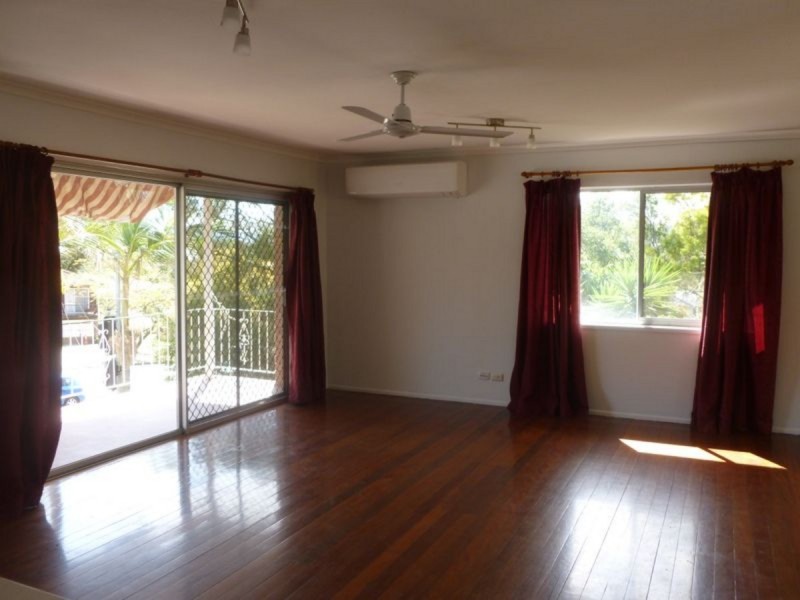 47 Dandenong Road, Jamboree Heights QLD 4074