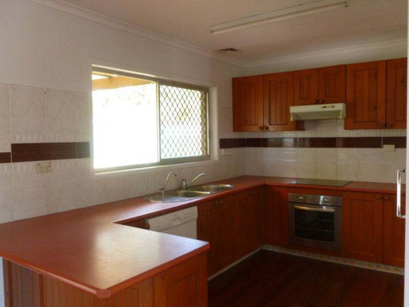 47 Dandenong Road, Jamboree Heights QLD 4074