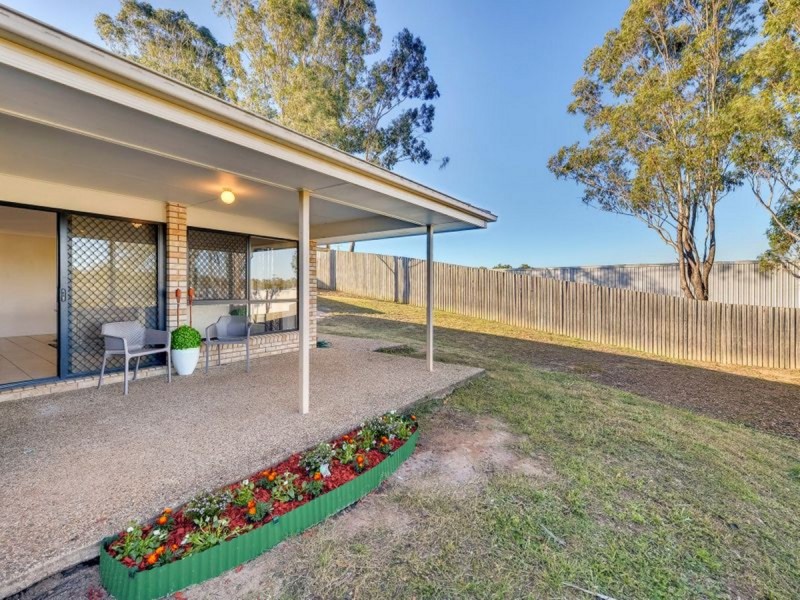 15 Eloise Place, Sumner QLD 4074