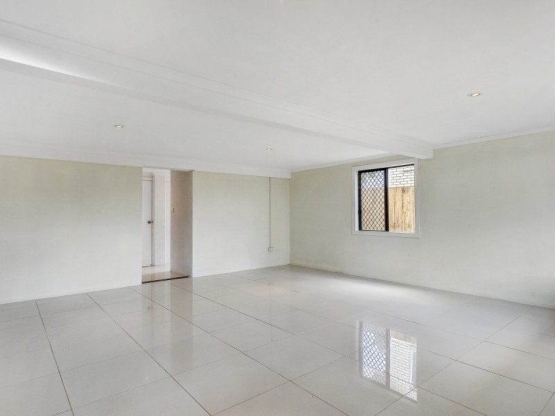 21 Spinnaker Street, Jamboree Heights QLD 4074