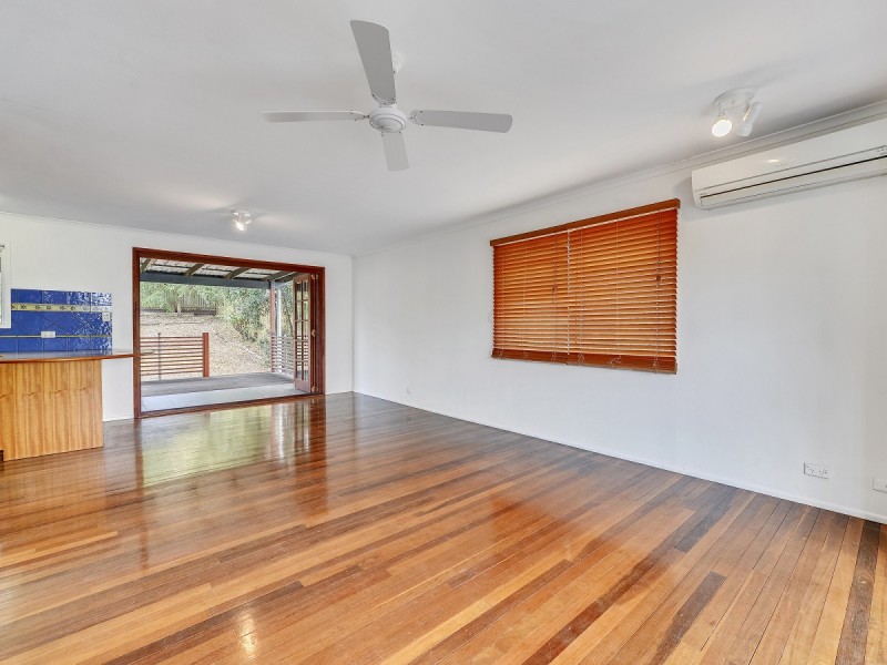 21 Spinnaker Street, Jamboree Heights QLD 4074