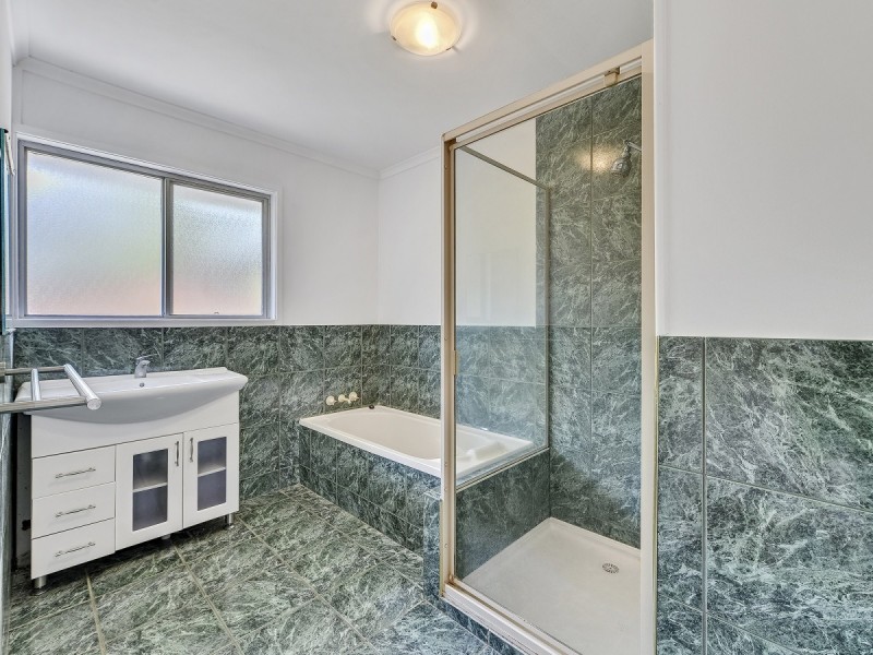 21 Spinnaker Street, Jamboree Heights QLD 4074