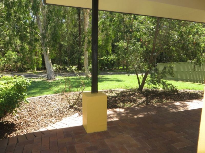 9 Brookeside Crescent, Seventeen Mile Rocks QLD 4073