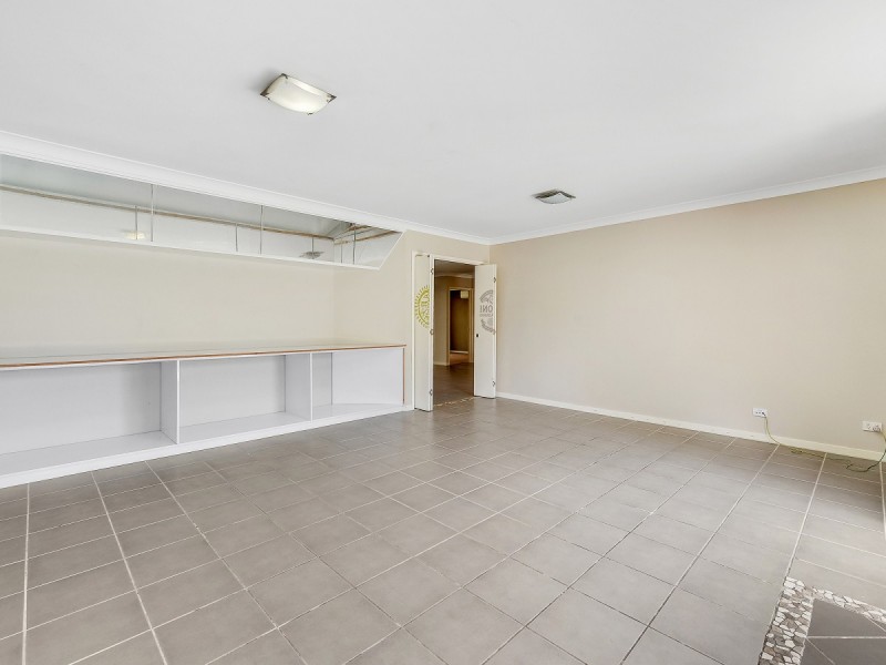 18 Drovers Place, Sumner QLD 4074