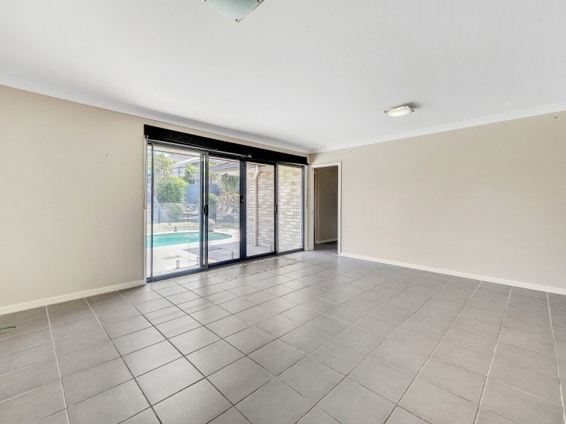 18 Drovers Place, Sumner QLD 4074