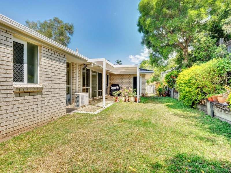 1 Harold Close, Sinnamon Park QLD 4073