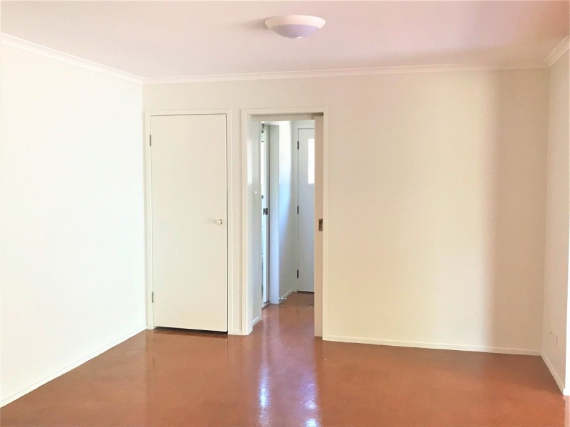 19 Barcoorah Street, Westlake QLD 4074