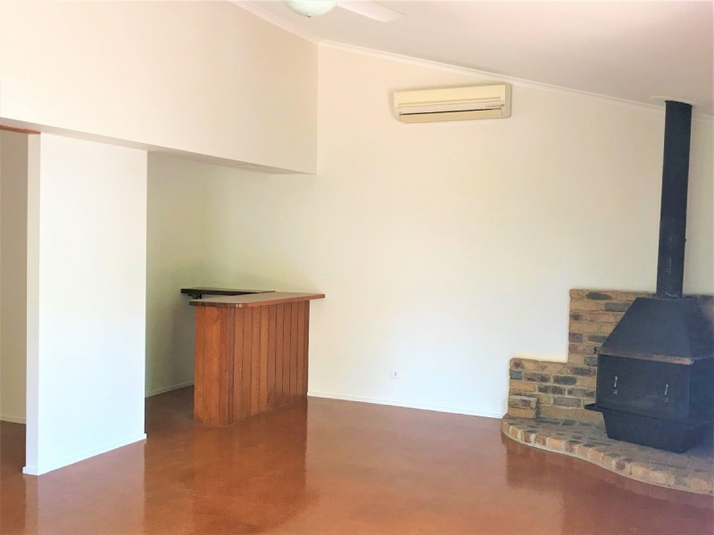 19 Barcoorah Street, Westlake QLD 4074