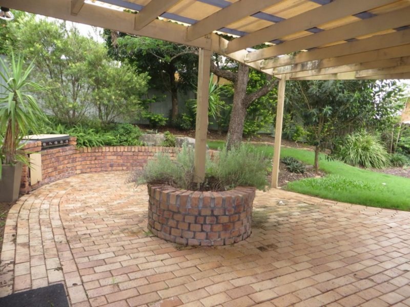 19 Barcoorah Street, Westlake QLD 4074