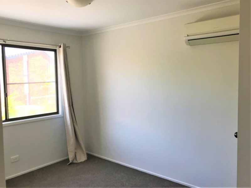 19 Barcoorah Street, Westlake QLD 4074