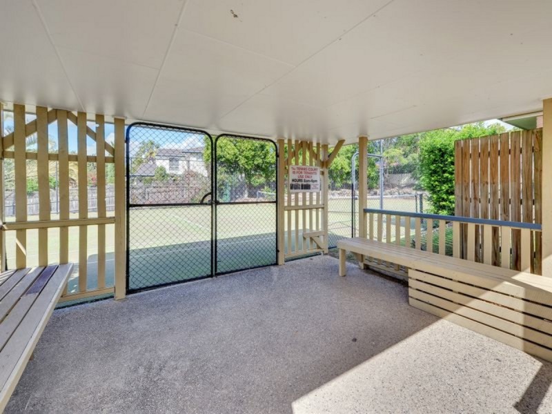 2/11 Meadow Place, Middle Park QLD 4074