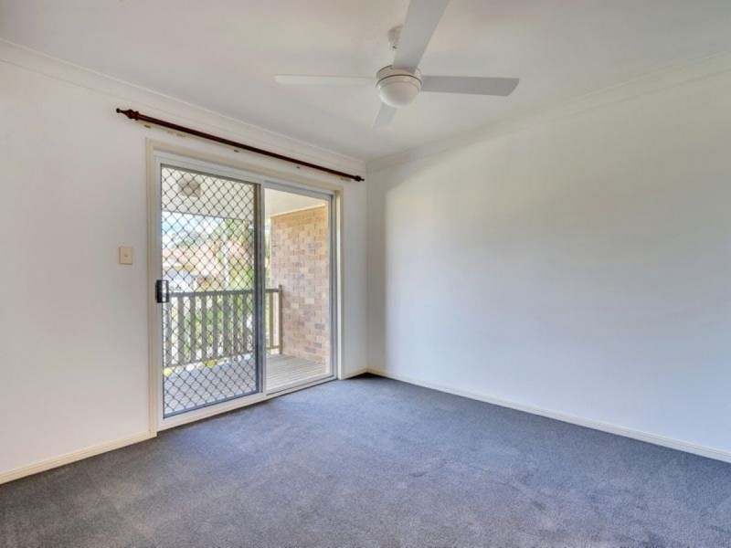 2/11 Meadow Place, Middle Park QLD 4074