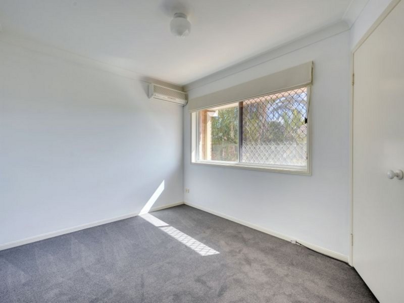 2/11 Meadow Place, Middle Park QLD 4074
