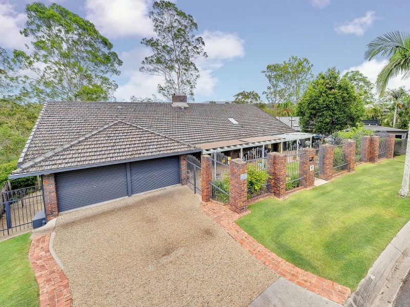 17 Coolaroo Crescent, Jindalee QLD 4074