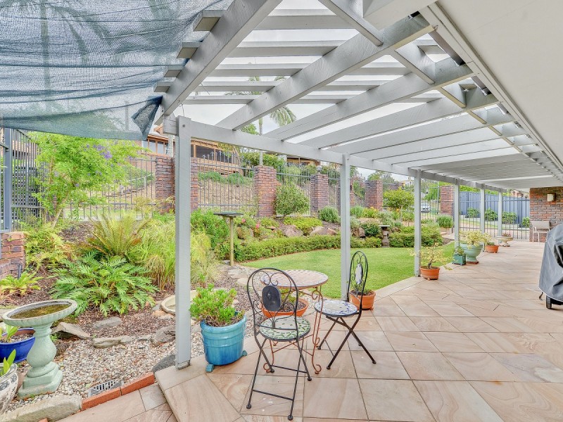 17 Coolaroo Crescent, Jindalee QLD 4074