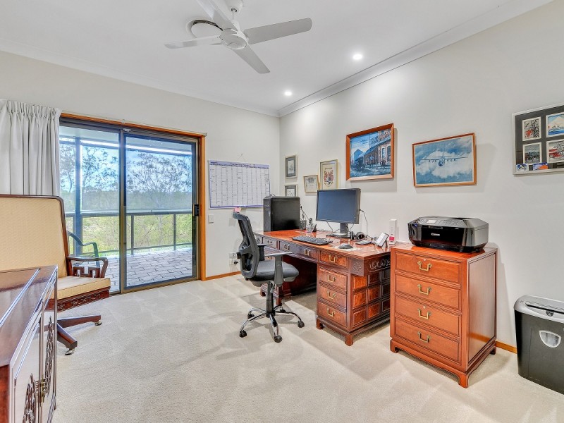 17 Coolaroo Crescent, Jindalee QLD 4074