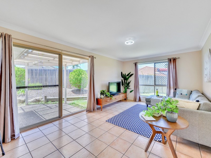 9 Gidgi Close, Westlake QLD 4074