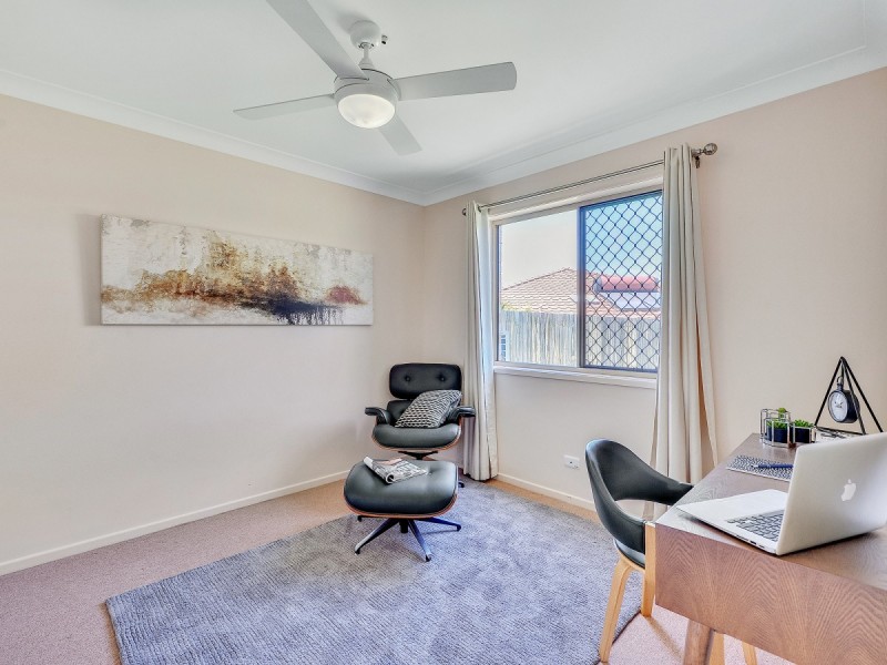 9 Gidgi Close, Westlake QLD 4074