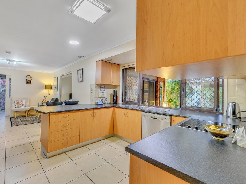 27 Wirilda Street, Middle Park QLD 4074