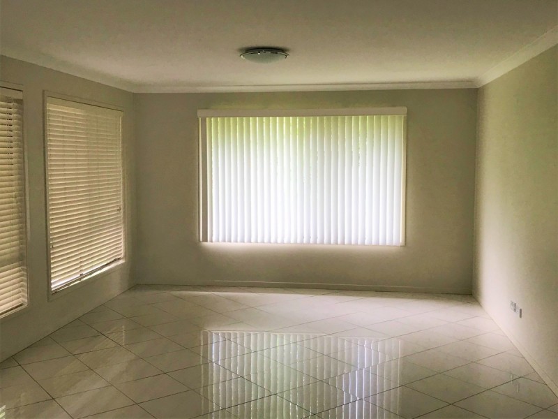 58 Barcoo Crescent, Sinnamon Park QLD 4073