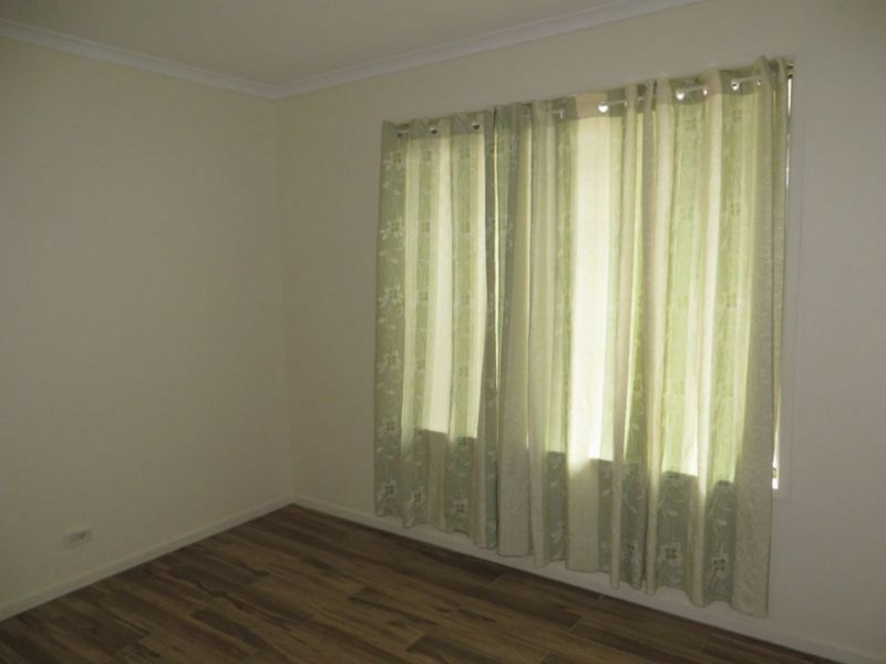 19 Wanata Street, Sinnamon Park QLD 4073
