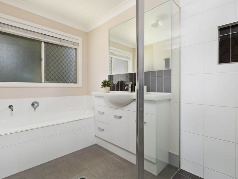 7 Popondetta Close, Darra QLD 4076