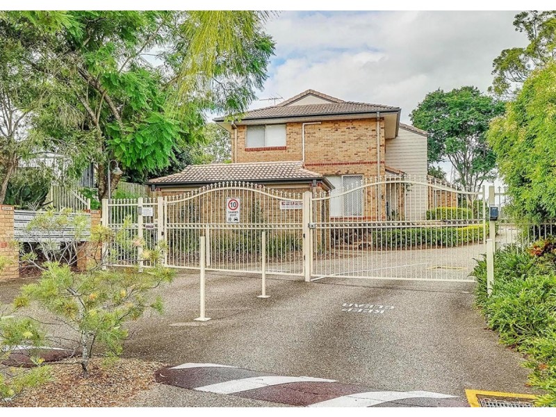 28/32 Tomkins Road, Riverhills QLD 4074