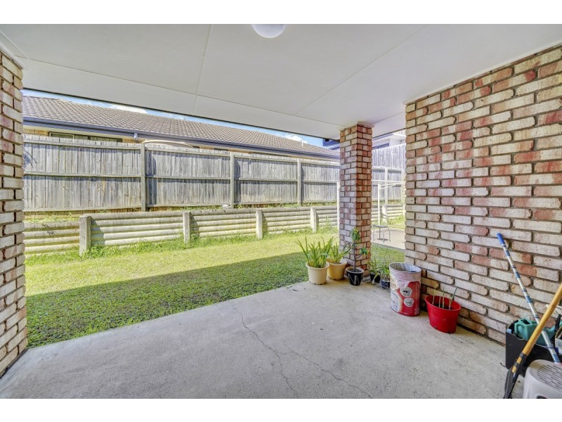 24 Sunningdale Street, Oxley QLD 4075
