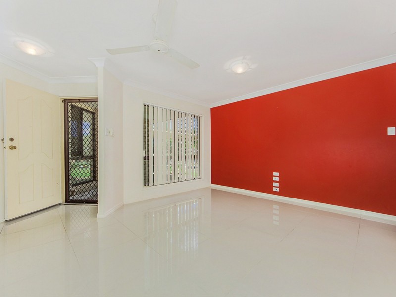 15 Sandalwood Street, Sinnamon Park QLD 4073