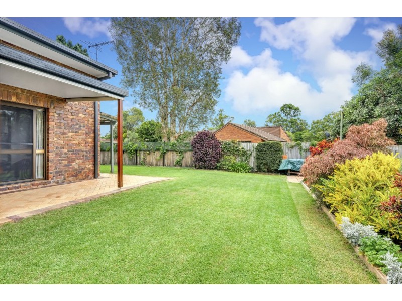 10 Intrepid Street, Jamboree Heights QLD 4074