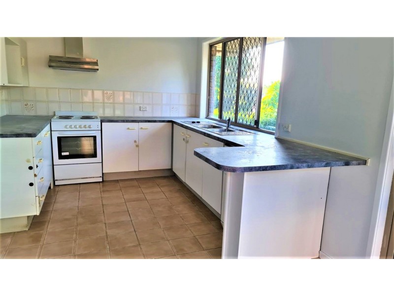 2 Buckle Court, Sinnamon Park QLD 4073