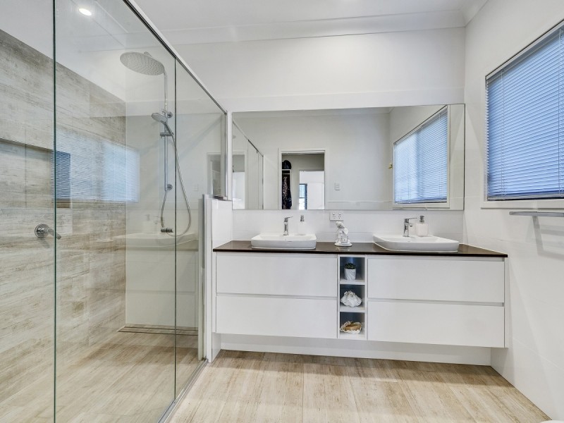 38 Magnetic Way, Springfield Lakes QLD 4300